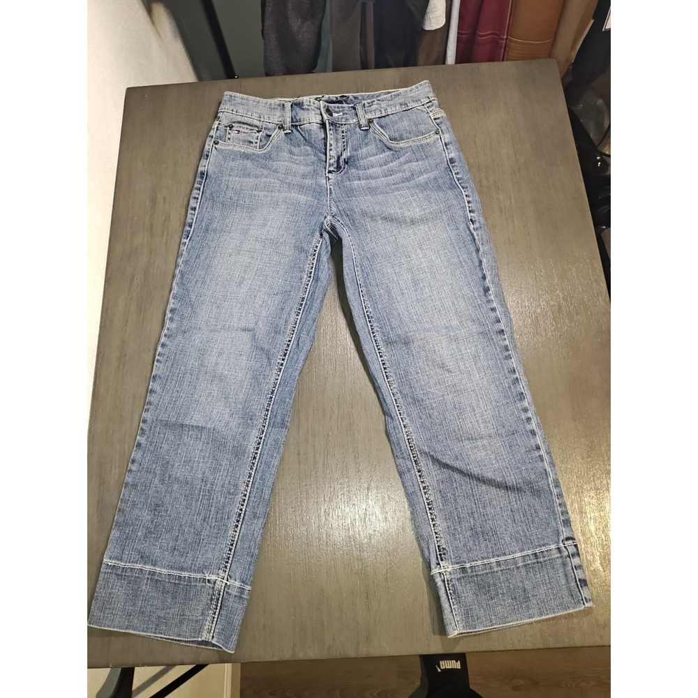 Vintage Tommy Hilfigure Woman's Capri Jeans ,Light Blue Size 2